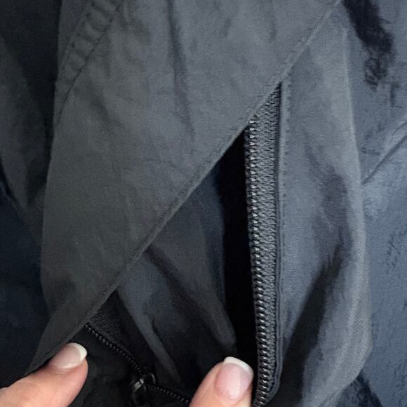 Vintage Nike V Neck Windbreaker Jacket Black Blue Trim XL 90s Y2K Streetwear - Picture 7 of 10